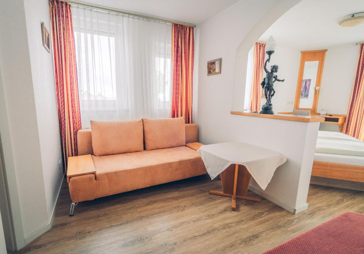 Kalenborner Hoehe Hotel 3*