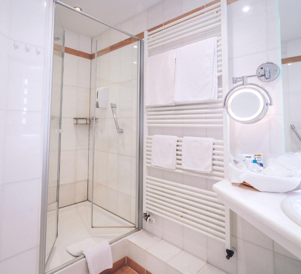 Hotel Kalenborner Hoehe 3*