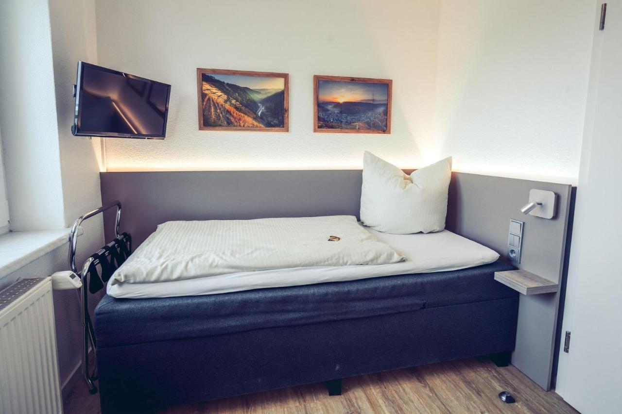 Kalenborner Hoehe Hotel 3*